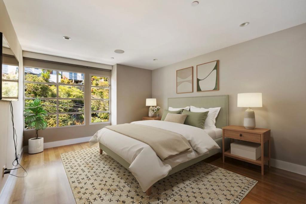 525 28th Street Property Photo 15