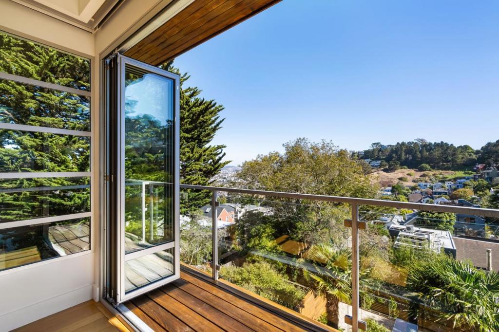 525 28th Street Property Photo 17