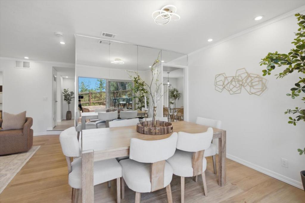 22963 Longdown Road Property Photo 3