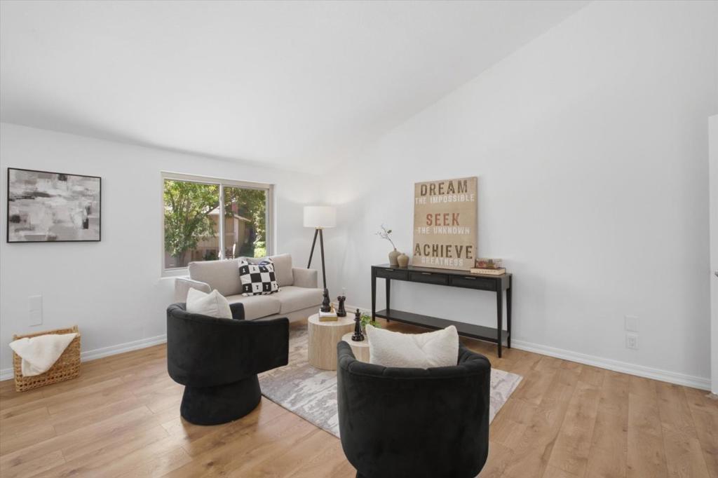 22963 Longdown Road Property Photo 12