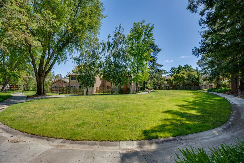 22963 Longdown Road Property Photo 73