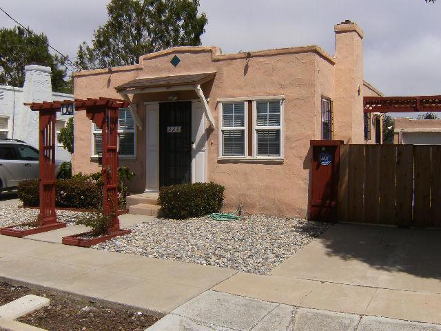 224 W San Luis Street Property Photo 1