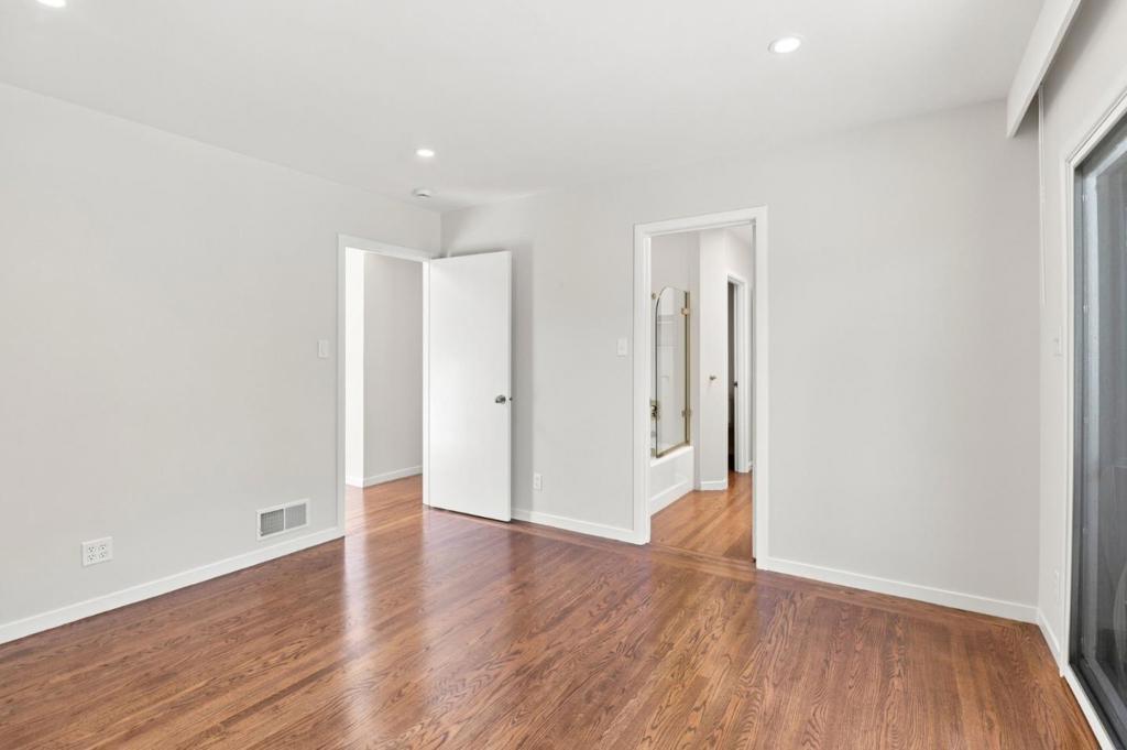 820 Eucalyptus Avenue Property Photo 34