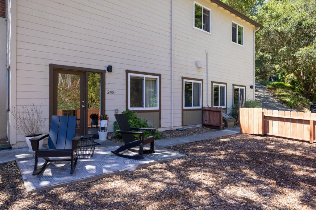 244 Mar Vista Drive Property Photo 13