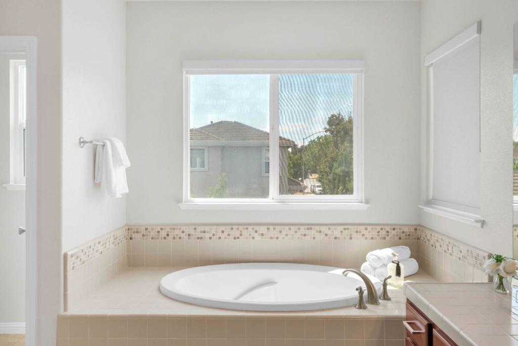 190 Fennel Court Property Photo 45