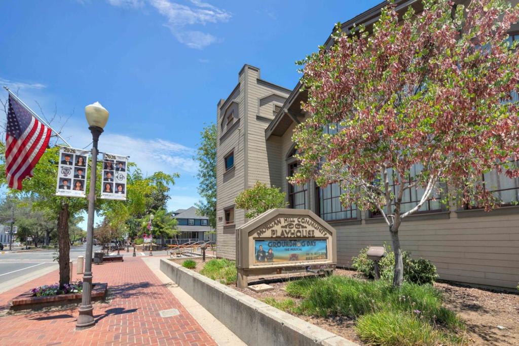 190 Fennel Court Property Photo 101