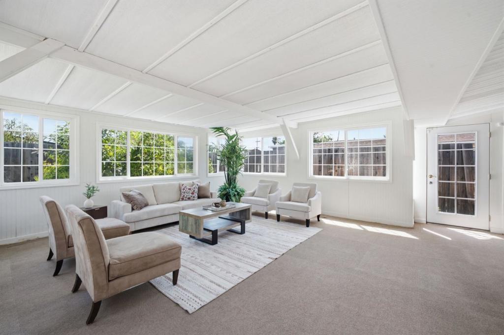 27532 Gainesville Avenue Property Photo 17