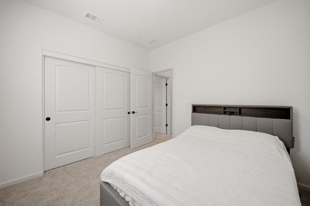 1649 Siderits Way Property Photo 18