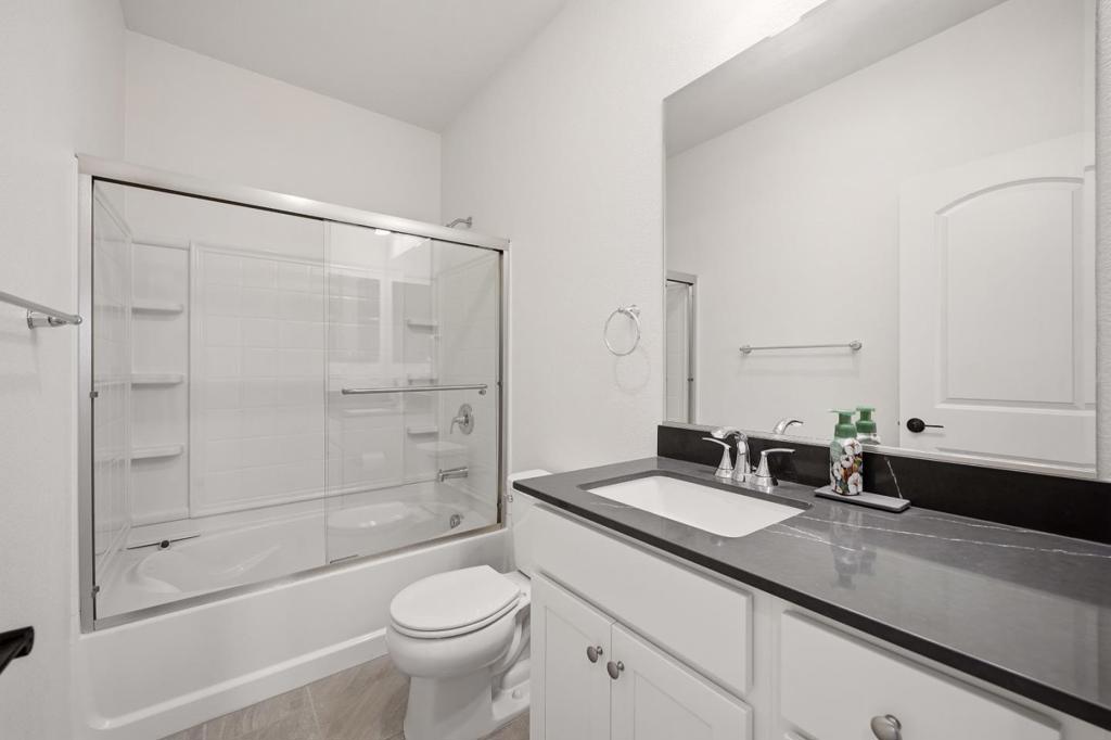 1649 Siderits Way Property Photo 21