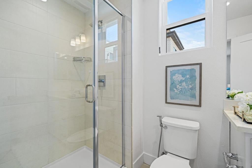 16015 Bartlett Court Property Photo 25