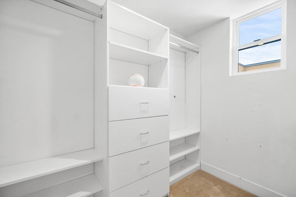 16015 Bartlett Court Property Photo 46