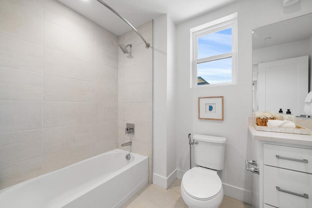16015 Bartlett Court Property Photo 47