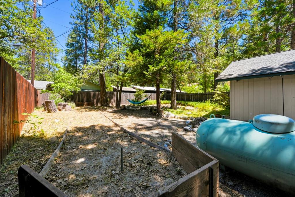 23035 Strauch Drive Property Photo 13
