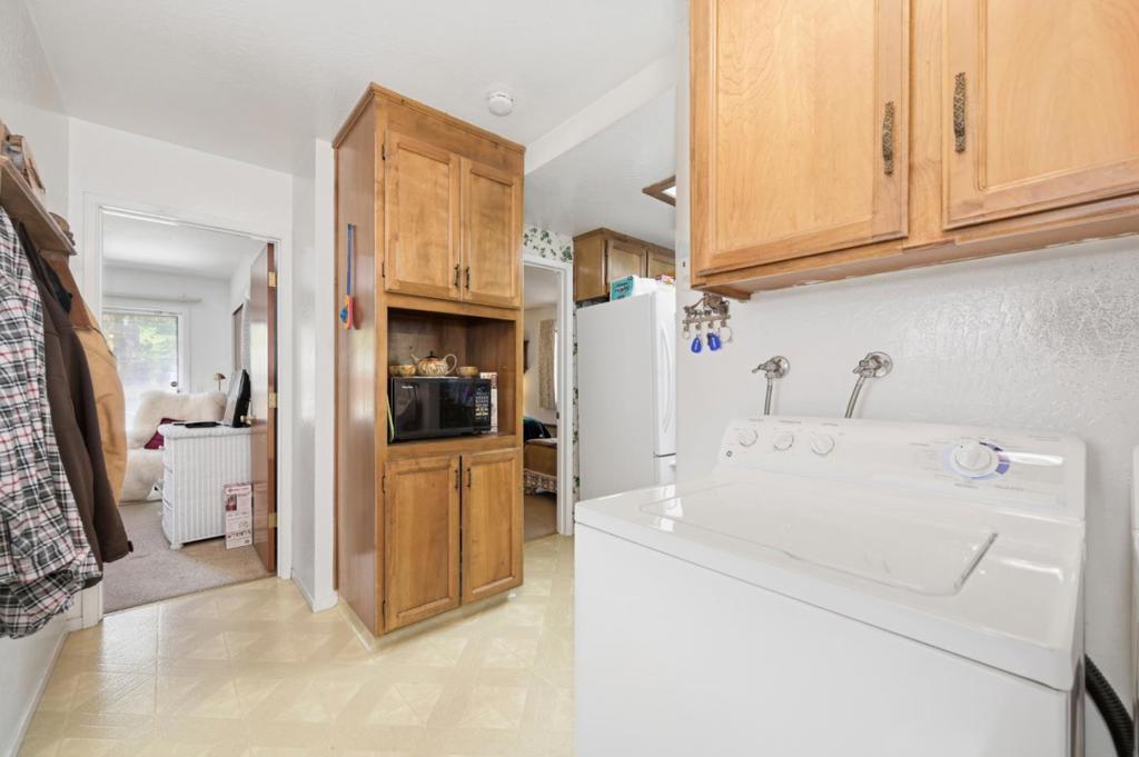 23035 Strauch Drive Property Photo 23