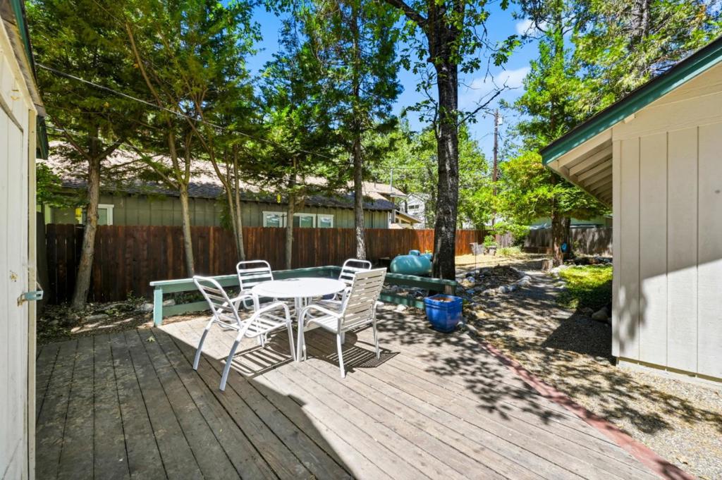 23035 Strauch Drive Property Photo 44