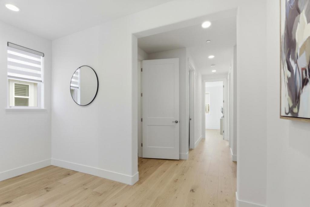 2166 Pastoral Loop Property Photo 18