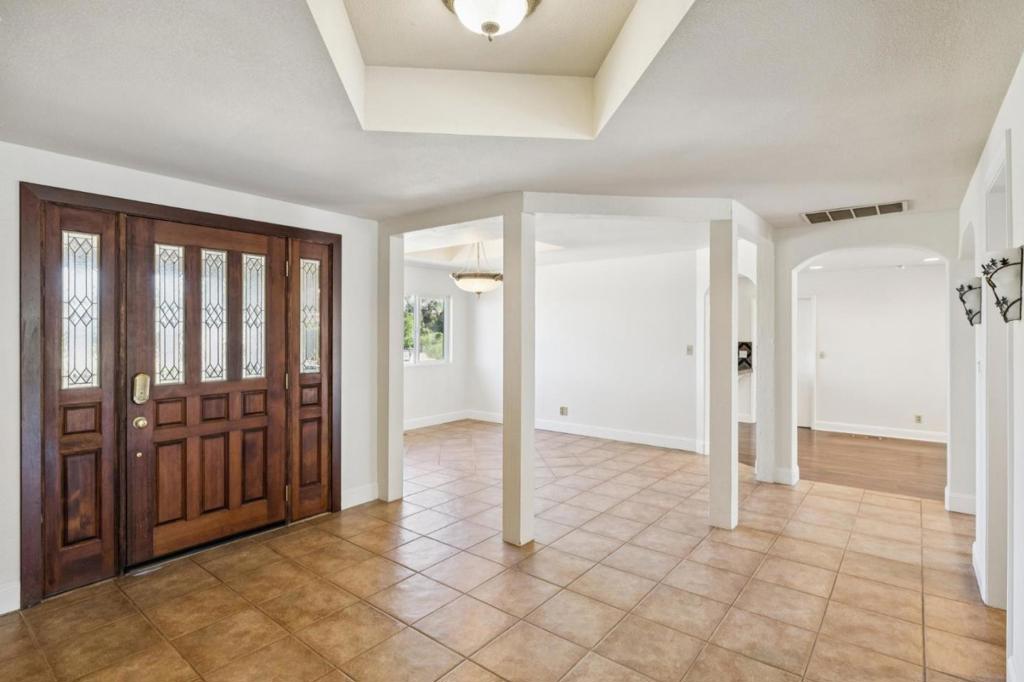3120 Oak Leaf Court Property Photo 11
