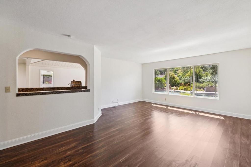3120 Oak Leaf Court Property Photo 16