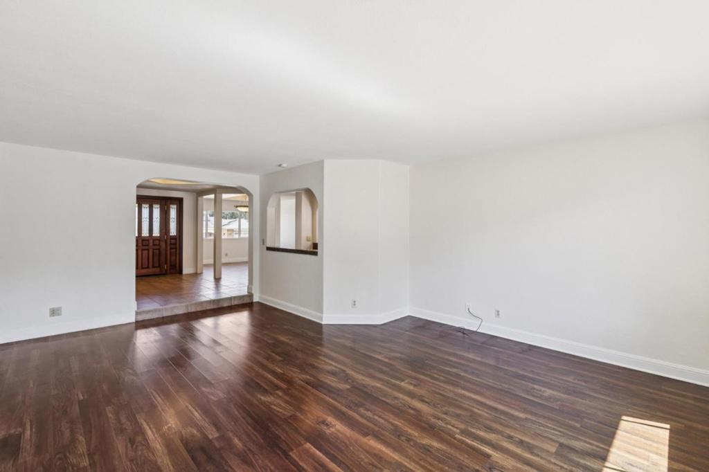 3120 Oak Leaf Court Property Photo 17
