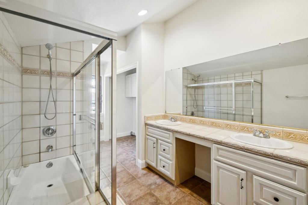 3120 Oak Leaf Court Property Photo 51