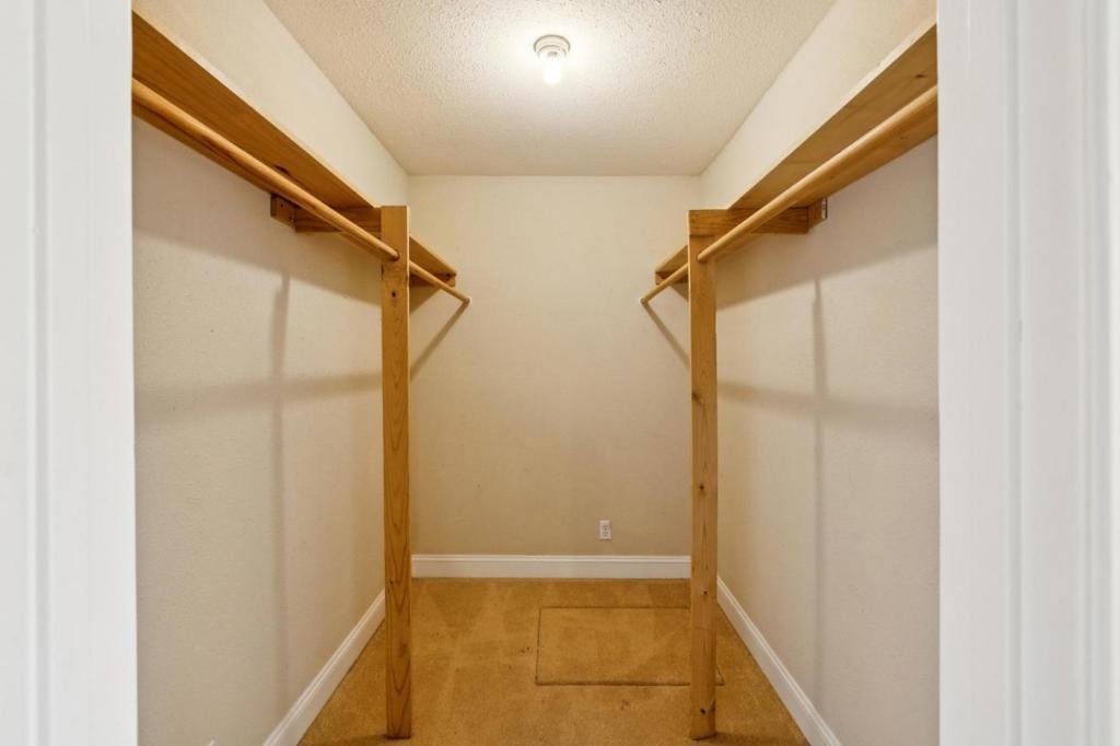 3120 Oak Leaf Court Property Photo 58