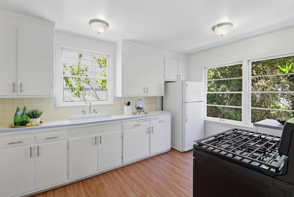 148 Burbank Avenue Property Photo 10