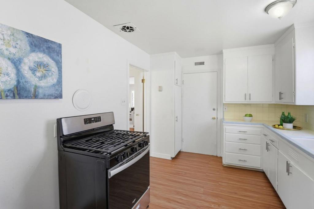 148 Burbank Avenue Property Photo 12