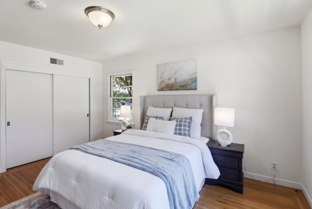 148 Burbank Avenue Property Photo 26