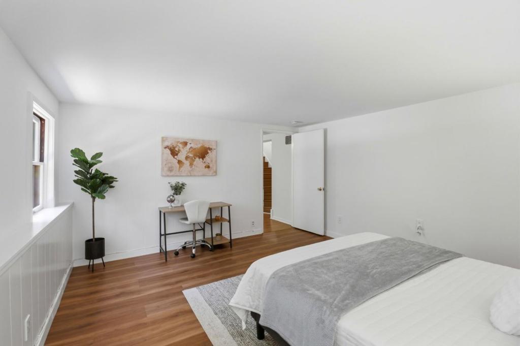 148 Burbank Avenue Property Photo 31