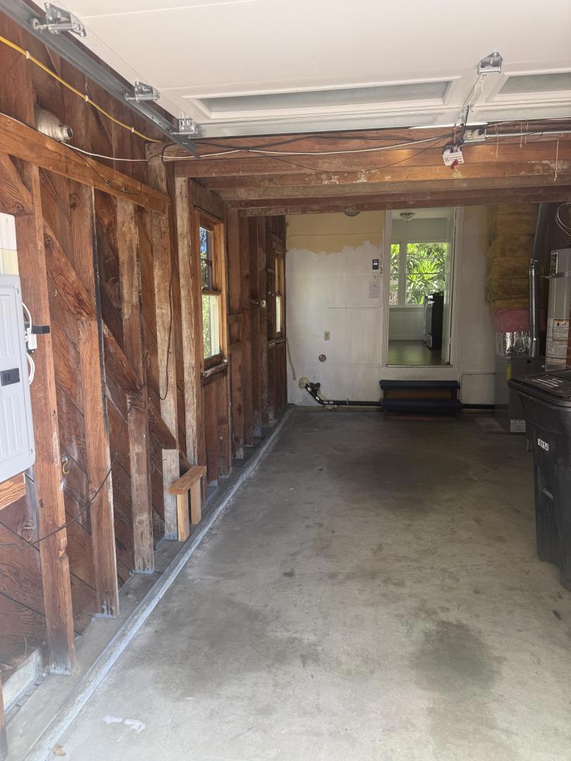 148 Burbank Avenue Property Photo 38