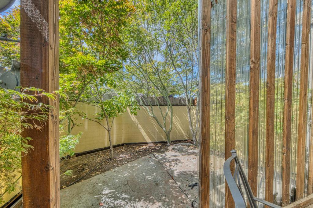 963 Fitzgerald Street Property Photo 29