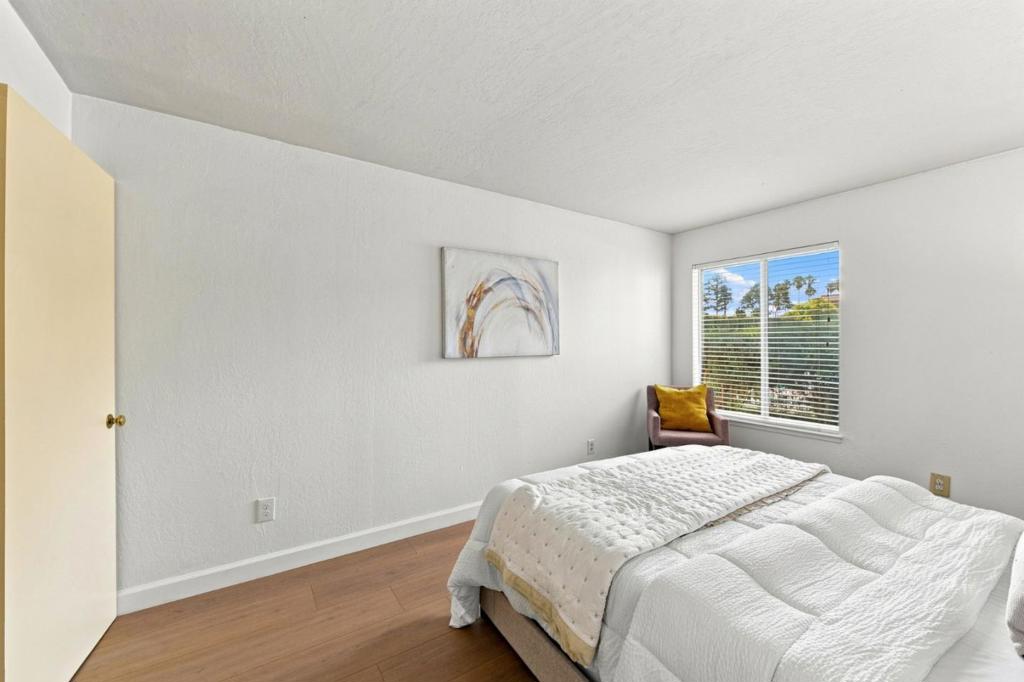 1760 Halford Avenue 162 Property Photo 88
