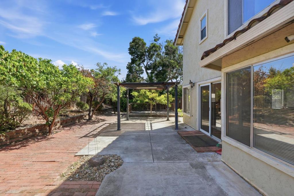201 Knights Circle Property Photo 24