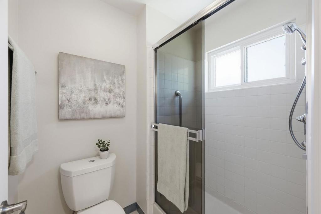 5863 Antigua Drive Property Photo 29