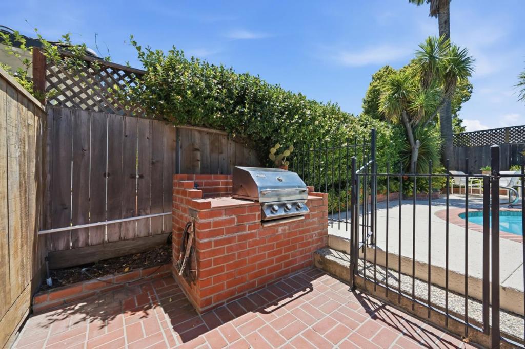 5863 Antigua Drive Property Photo 49