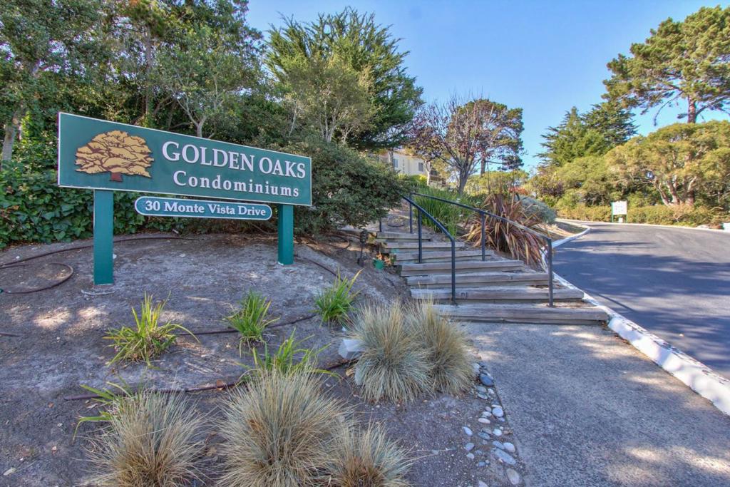 3210 Golden Oaks Lane Property Photo 29