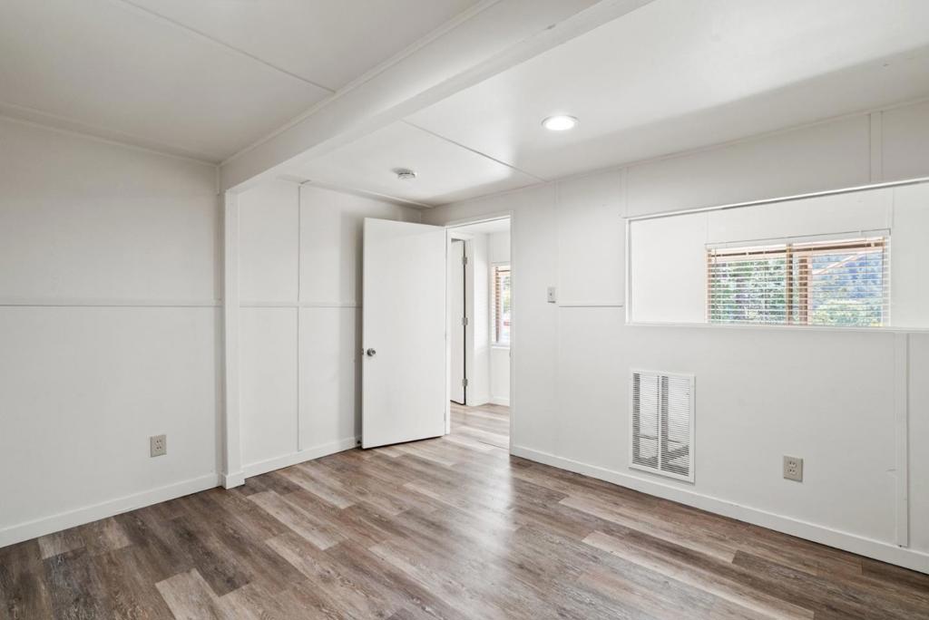 7025 Glen Haven Road Property Photo 12
