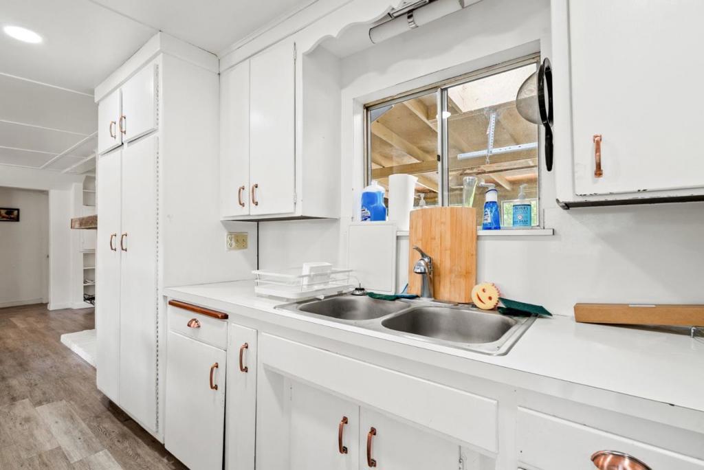 7025 Glen Haven Road Property Photo 31