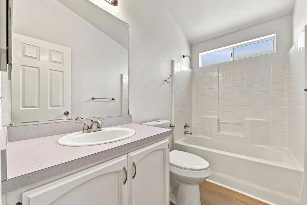 1085 Tasman Drive 123 Property Photo 32