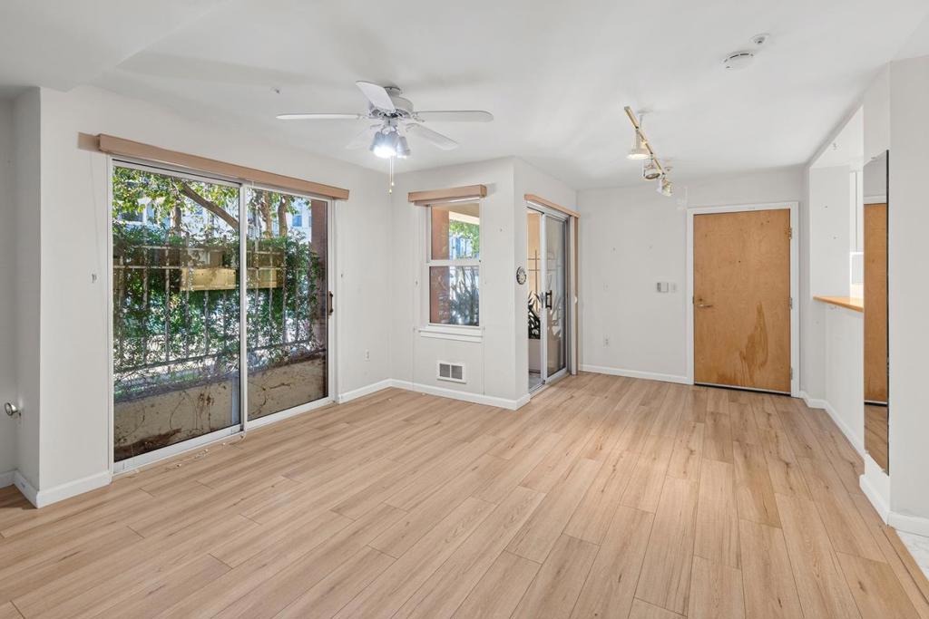 600 Chestnut Street 110 Property Photo 6