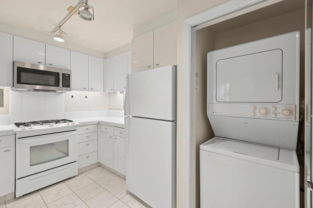 600 Chestnut Street 110 Property Photo 10