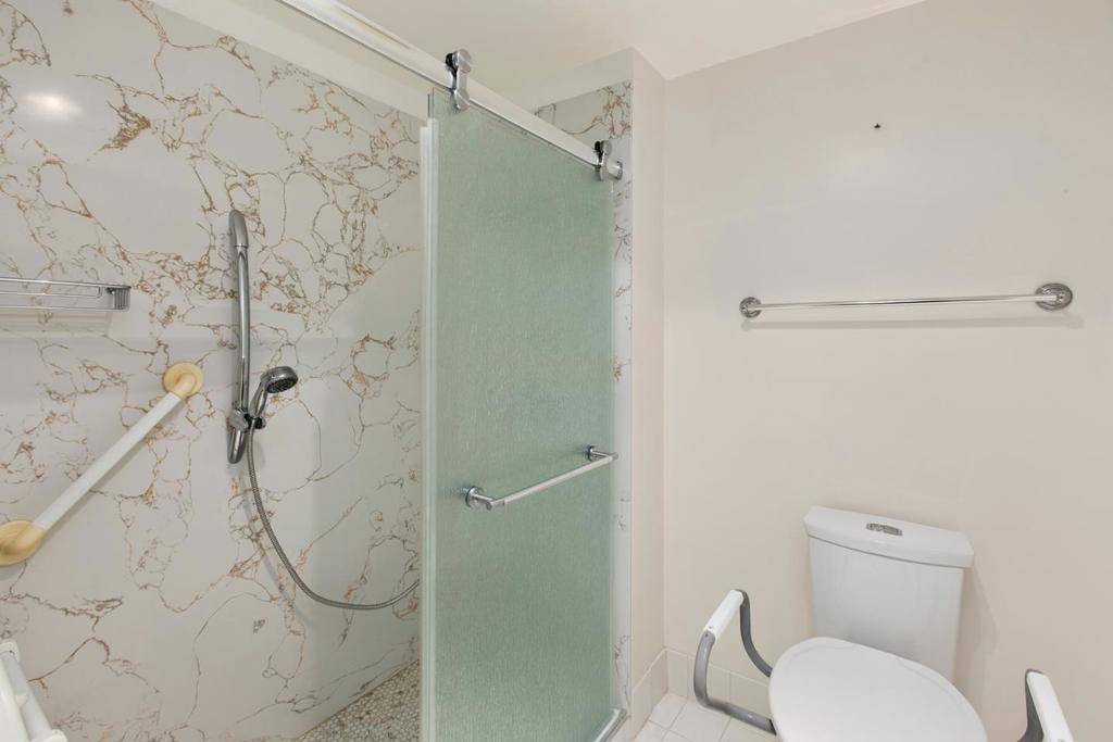 600 Chestnut Street 110 Property Photo 18