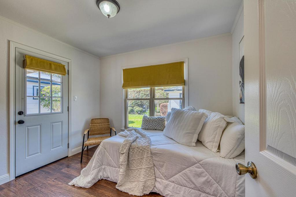 8 San Pedro Street Property Photo 35