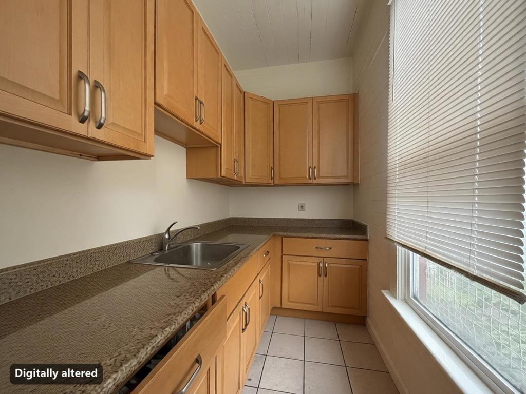 611 Harrison Street Property Photo 9