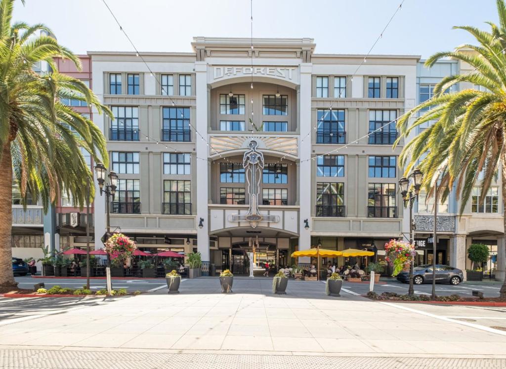 333 Santana Row 308 Property Photo 1