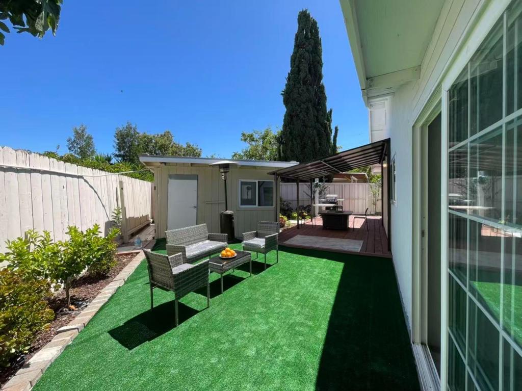 536 Flynn Avenue Property Photo 29