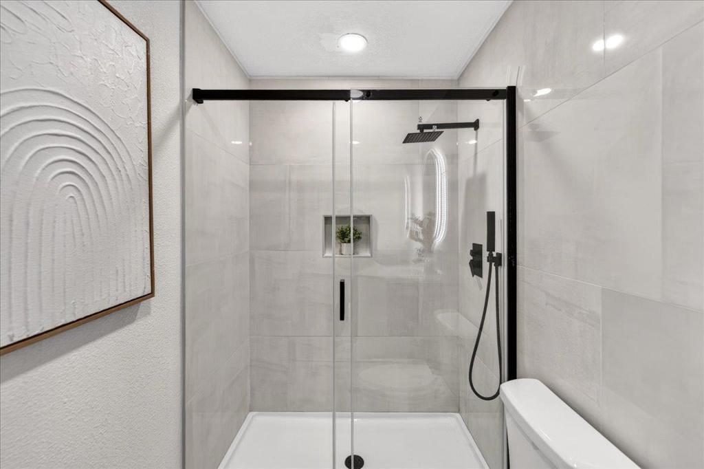 6084 Amador Place Property Photo 18
