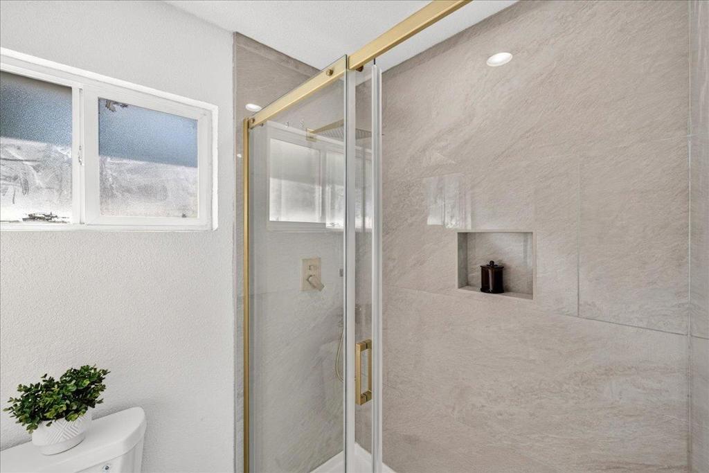 6084 Amador Place Property Photo 24