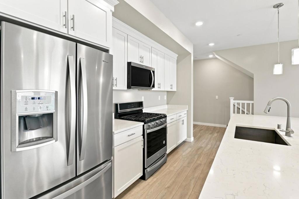 6583 Vision Court Property Photo 10