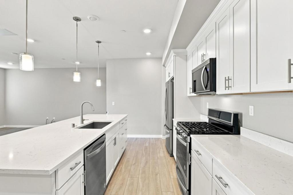 6583 Vision Court Property Photo 13